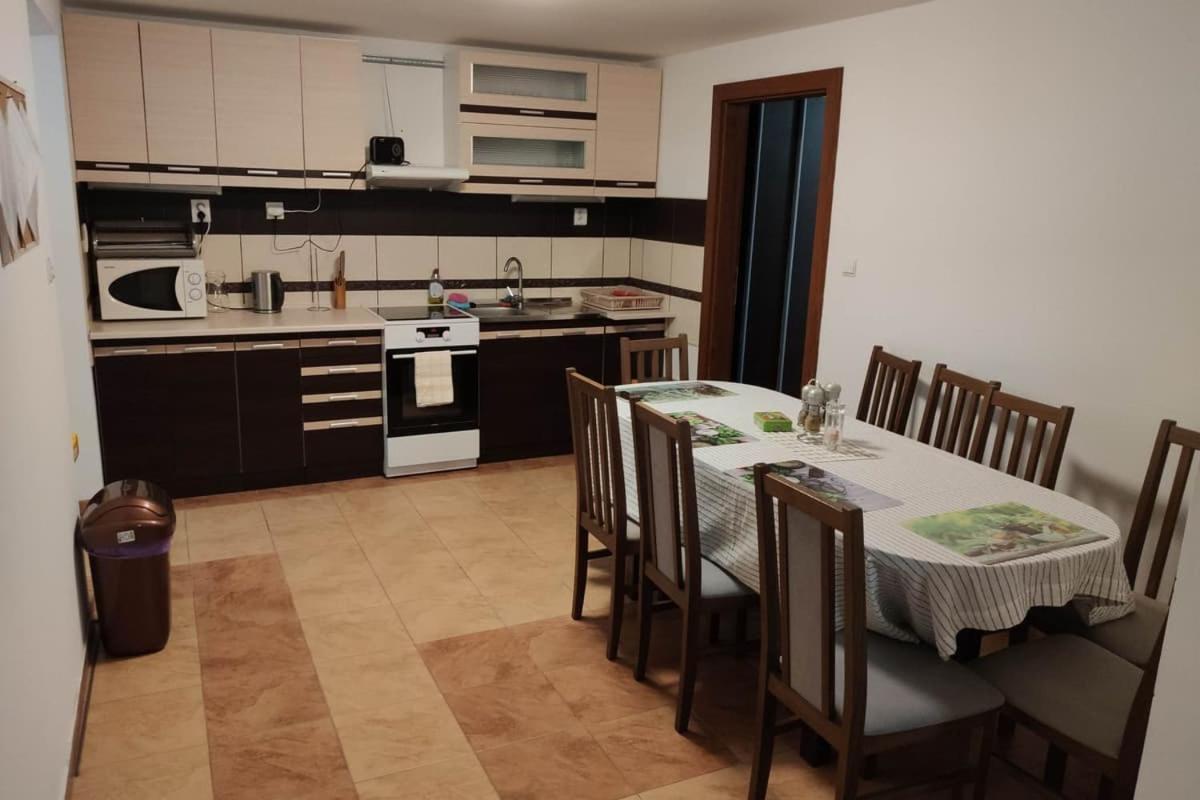 Apartmany Tatra Relax, Velky Slavkov โดลนี สโมโคเวซ ภายนอก รูปภาพ
