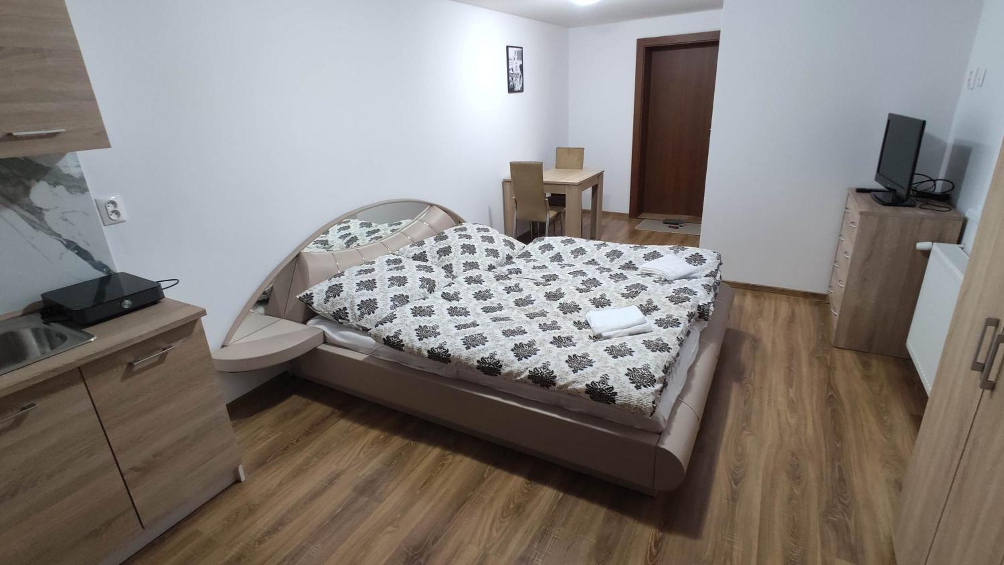Apartmany Tatra Relax, Velky Slavkov โดลนี สโมโคเวซ ภายนอก รูปภาพ